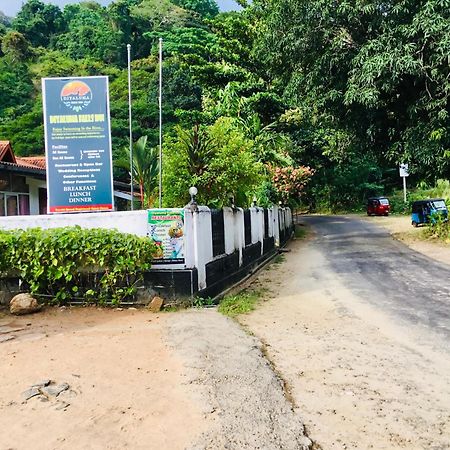 Diyaluma Falls Inn Koslanda Esterno foto