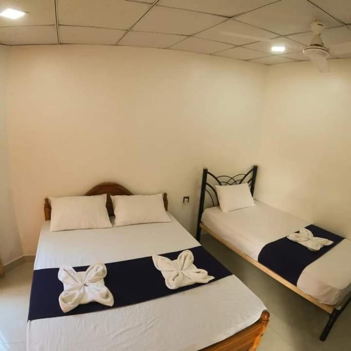 Diyaluma Falls Inn Koslanda Esterno foto